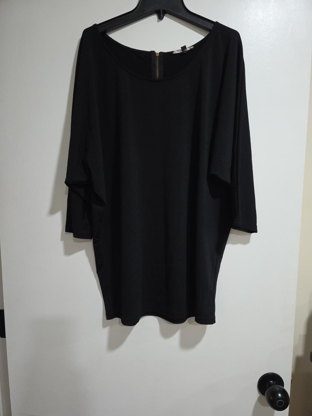 41 Hawthorn Black Dolman Sleeve Tunic Top